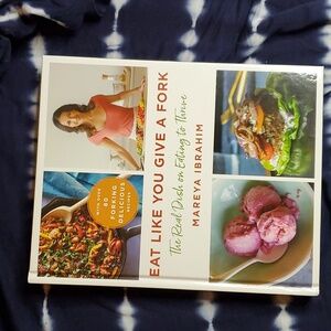 Eat Like You Give‎ A Fork a Cookbook